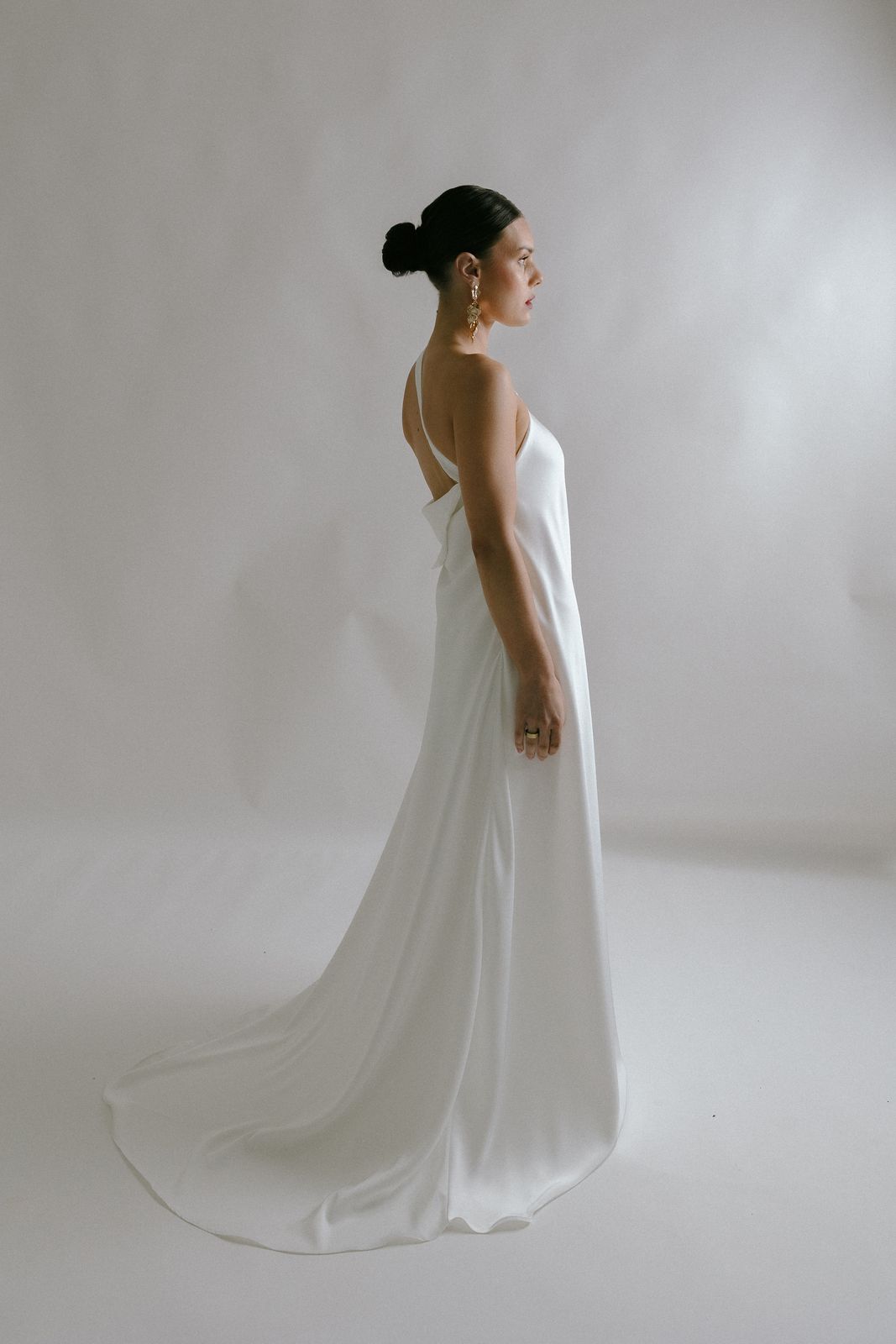 Beatrice bespoke wedding gown by Sarah Stoute — photo 4