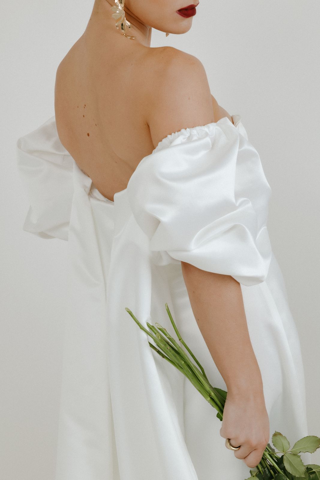 Miranda bespoke wedding gown by Sarah Stoute — photo 10