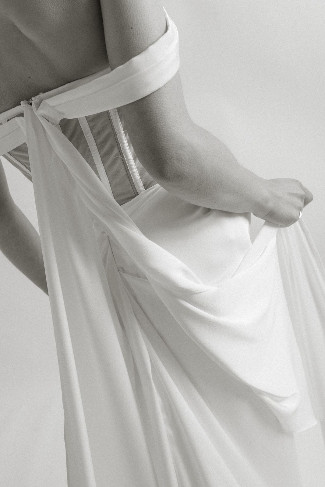 Perdita bespoke wedding gown by Sarah Stoute — photo 3