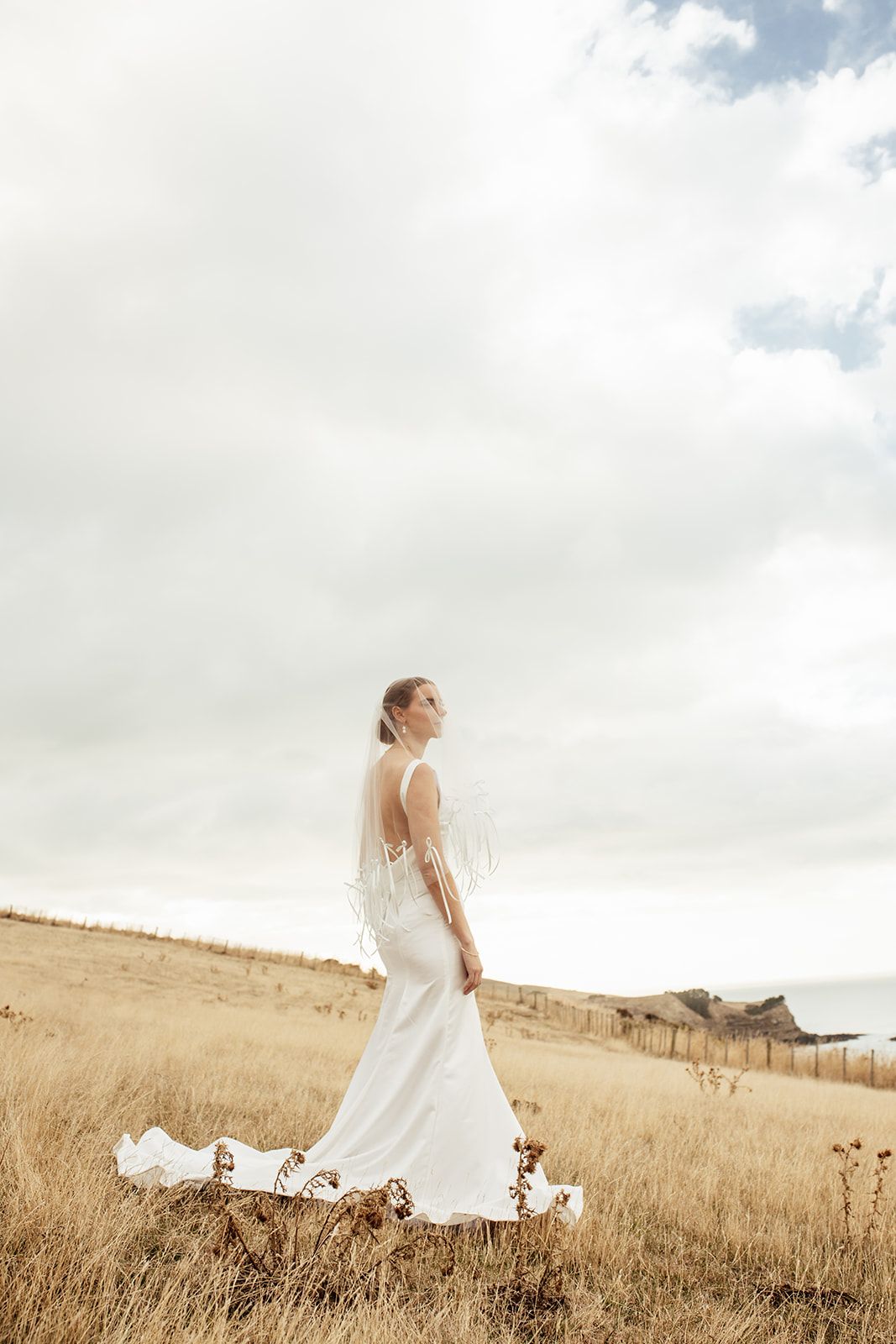 Autumn bridal editorial at Ridgecliff, Banks Peninsula — bespoke gown by Sarah Stoute — photo 11
