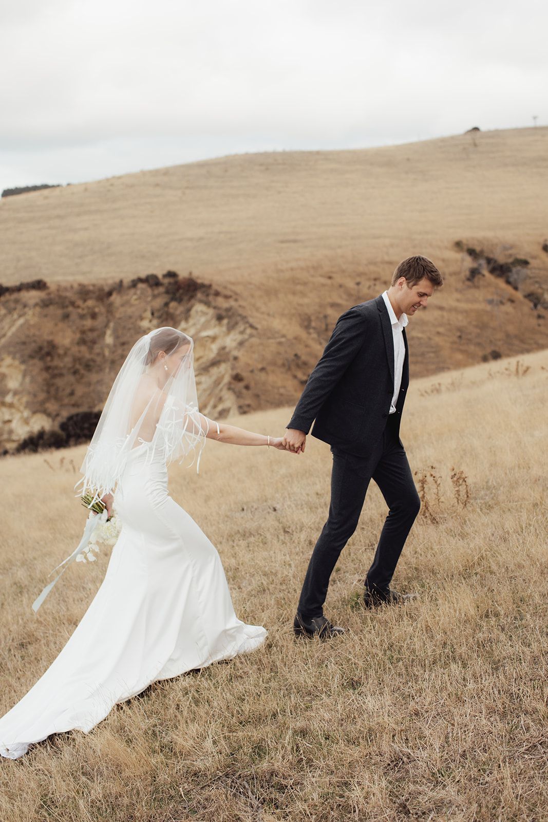 Autumn bridal editorial at Ridgecliff, Banks Peninsula — bespoke gown by Sarah Stoute — photo 13