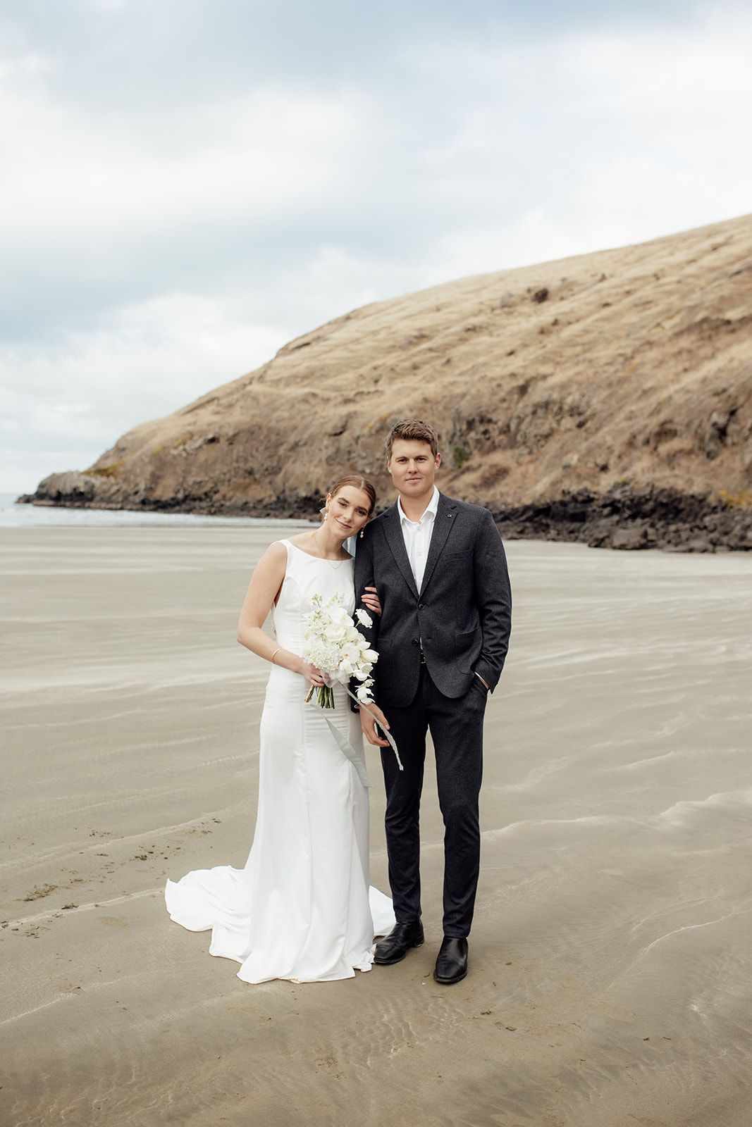 Autumn bridal editorial at Ridgecliff, Banks Peninsula — bespoke gown by Sarah Stoute — photo 16
