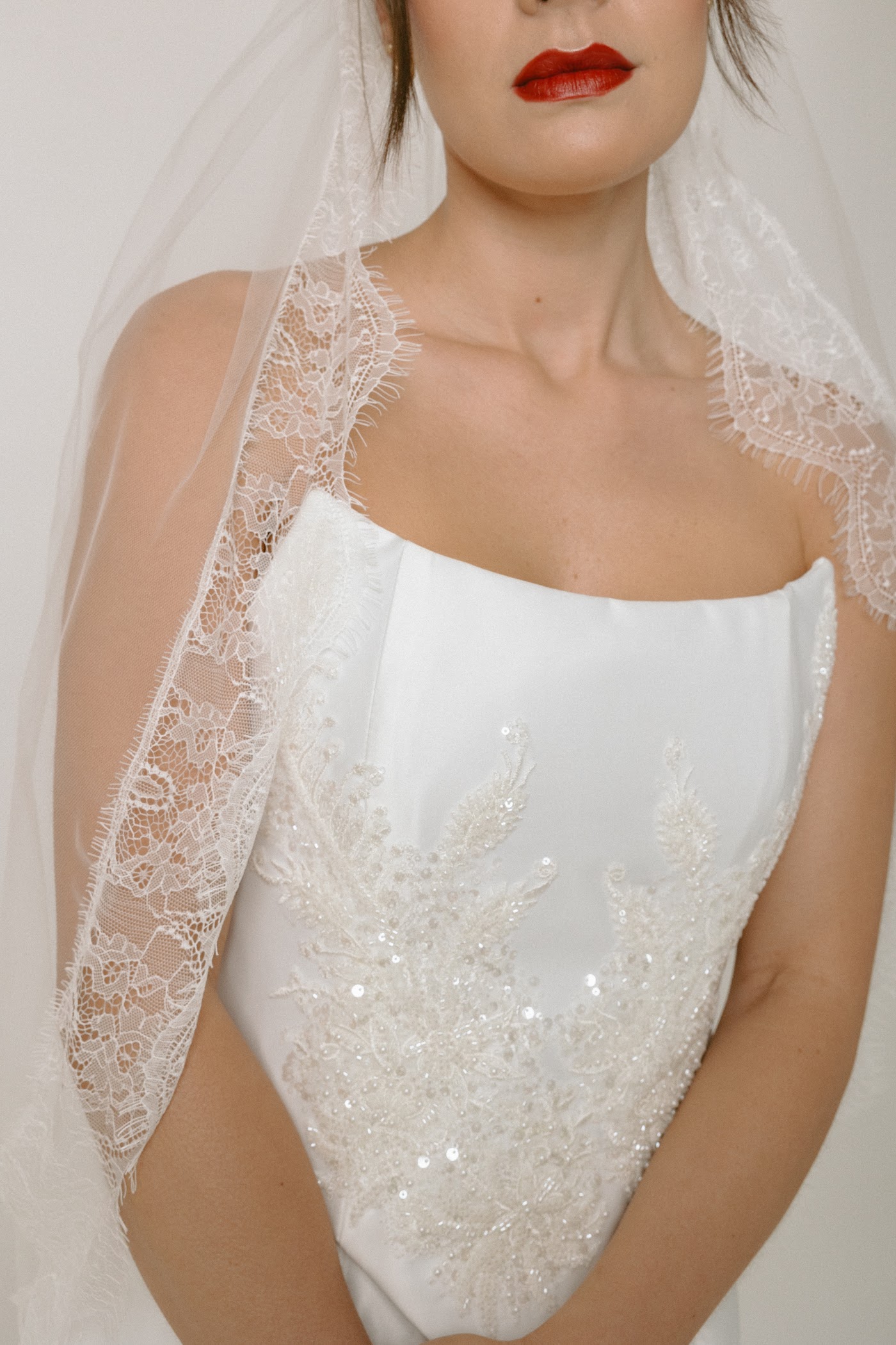 Chantilly Lace Veil