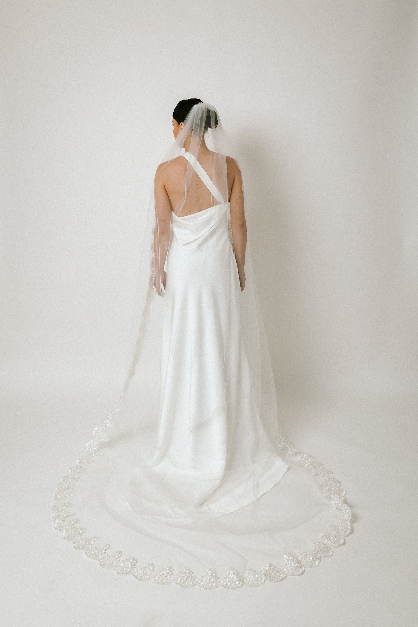 Embroidered Edging Veil